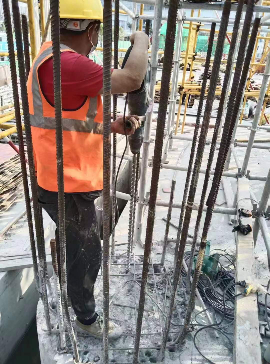 东乌珠穆沁增大截面法加固框架柱施工方案